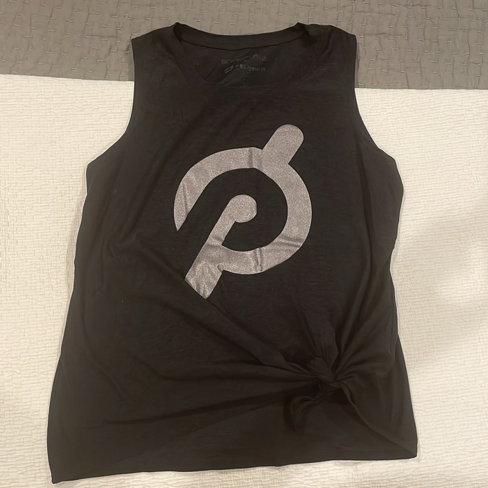 NWOT Peloton beyond yoga tank small
